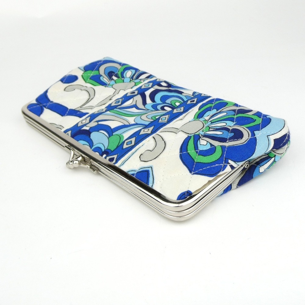 Vera Bradley Mediterranean White Kiss Lock Wallet - Picture 5 of 16